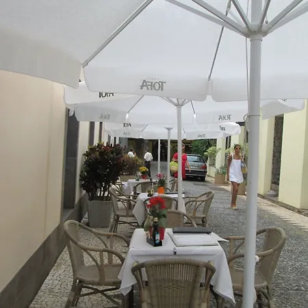 Otel Amparo Machico (Madeira)
